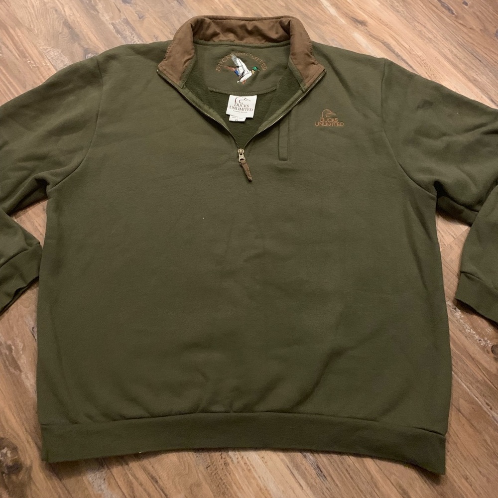 Ducks Unlimted pullover